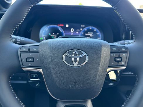 New 2026 Toyota Crown Signia AWD/4WD image 26
