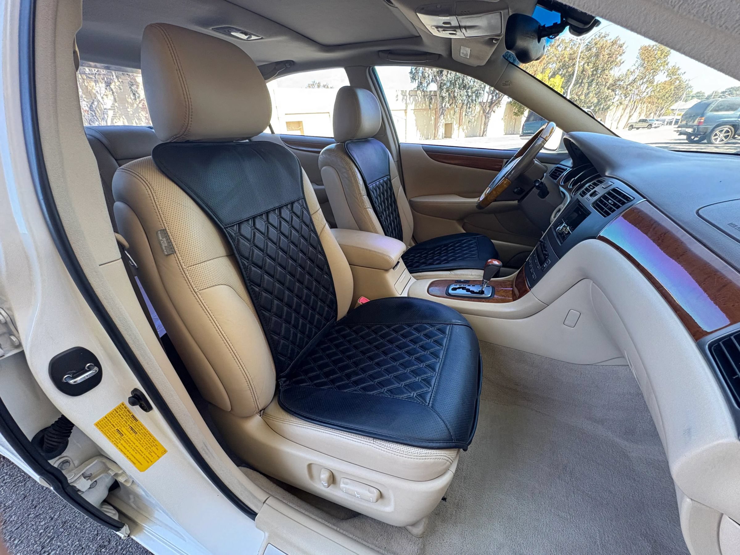 Used 2005 Lexus ES 330 FWD image 12