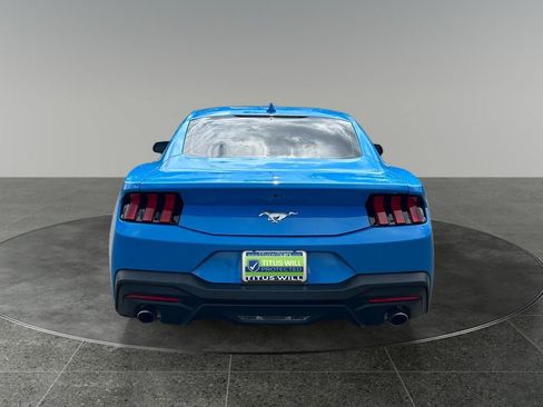 Used 2024 Ford Mustang Coupe RWD image 8