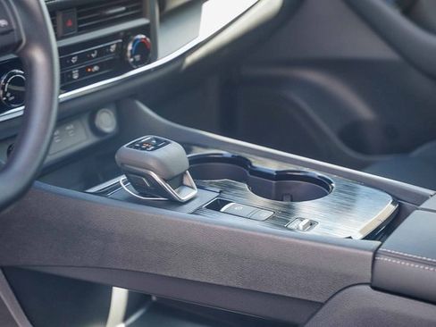 New 2026 Nissan Rogue S image 20