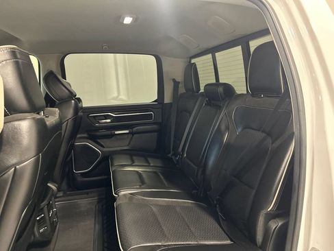 Used 2022 RAM 1500 Laramie AWD/4WD image 32