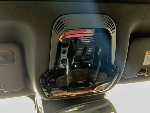 New 2026 Alfa Romeo Giulia AWD image 28