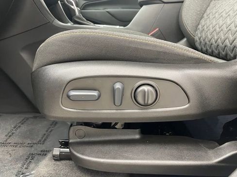 Certified 2022 Chevrolet Equinox LT image 9