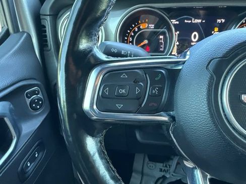 Used 2020 Jeep Wrangler Unlimited Sahara AWD/4WD image 24