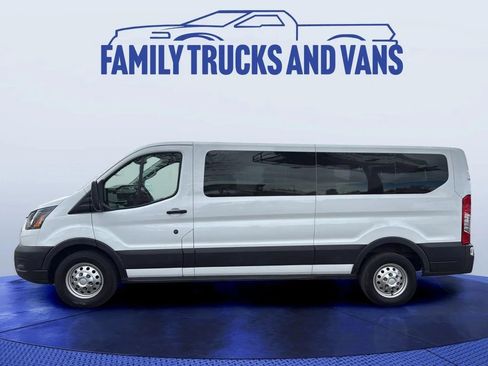Used 2023 Ford Transit 350 XL image 2