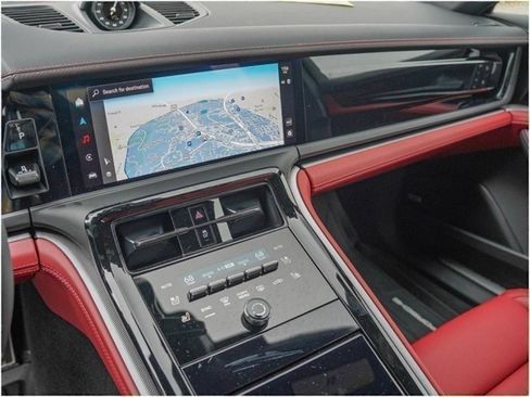 New 2025 Porsche Panamera 4 image 22