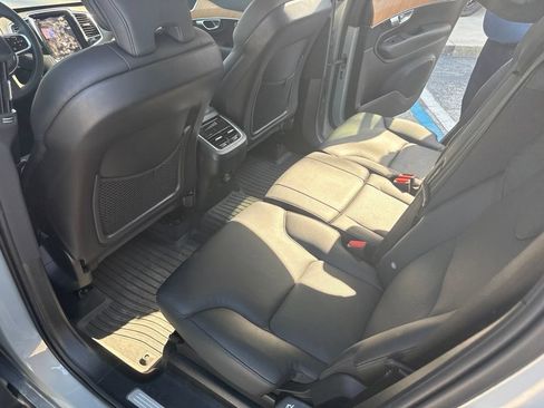 Used 2024 Volvo XC90 B6 Plus AWD/4WD image 22