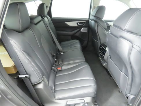 Used 2026 Acura MDX w/ Technology Package FWD image 23