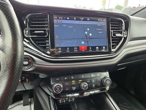 Used 2022 Dodge Durango R/T w/ Blacktop Package AWD/4WD image 10
