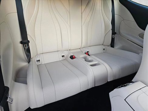 Used 2026 Mercedes-Benz CLE 300 4MATIC Coupe image 18
