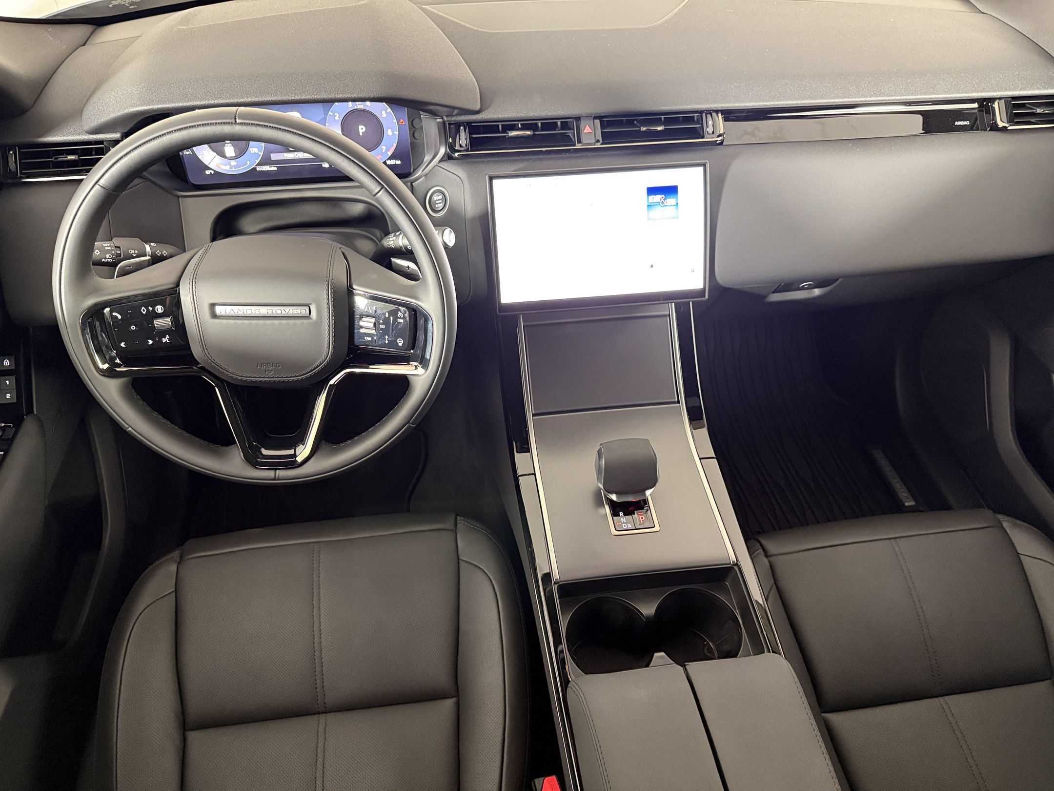 New 2026 Land Rover Range Rover Velar S AWD/4WD image 16