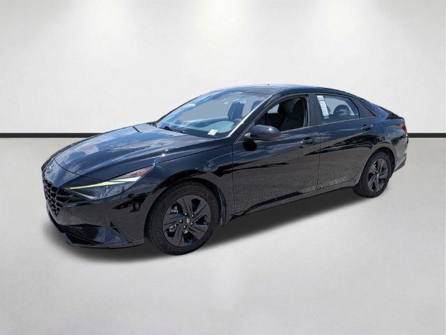 Used 2023 Hyundai Elantra SEL FWD image 8
