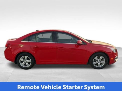 Used 2016 Chevrolet Cruze LT w/ Sun And Sound Package FWD image 23