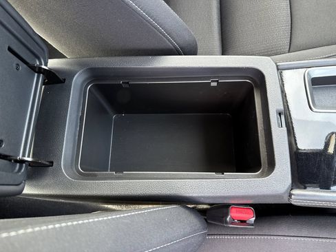 Used 2023 Nissan Altima 2.5 SV FWD image 18
