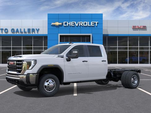 New 2026 GMC Sierra 3500 Pro w/ Convenience Package RWD image 2