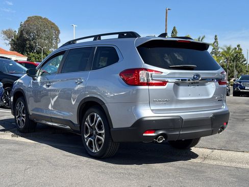 New 2026 Subaru Ascent Limited AWD/4WD image 8