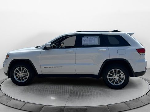 Used 2021 Jeep Grand Cherokee Laredo X image 4