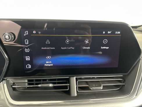 New 2026 Chevrolet Trax LT w/ LT Convenience Package FWD image 15