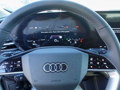 New 2025 Audi Q5 Premium Plus image 17