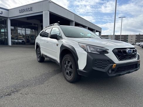 Certified 2025 Subaru Outback Wilderness image 4
