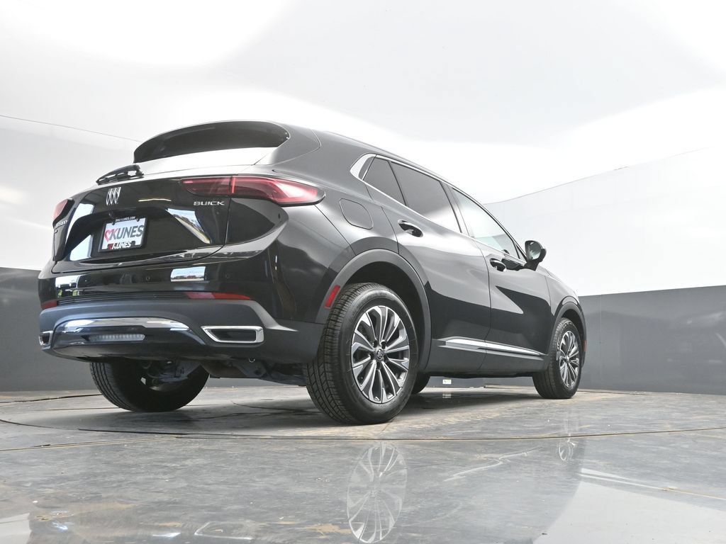 Used 2024 Buick Envision Preferred AWD/4WD image 38