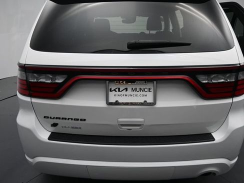Used 2024 Dodge Durango SXT w/ SXT Blacktop Group AWD/4WD image 9