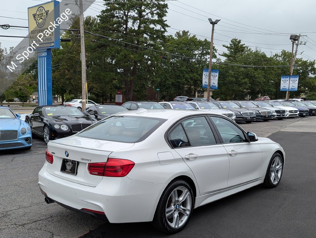 Used 2016 BMW 328i xDrive Sedan AWD/4WD image 9