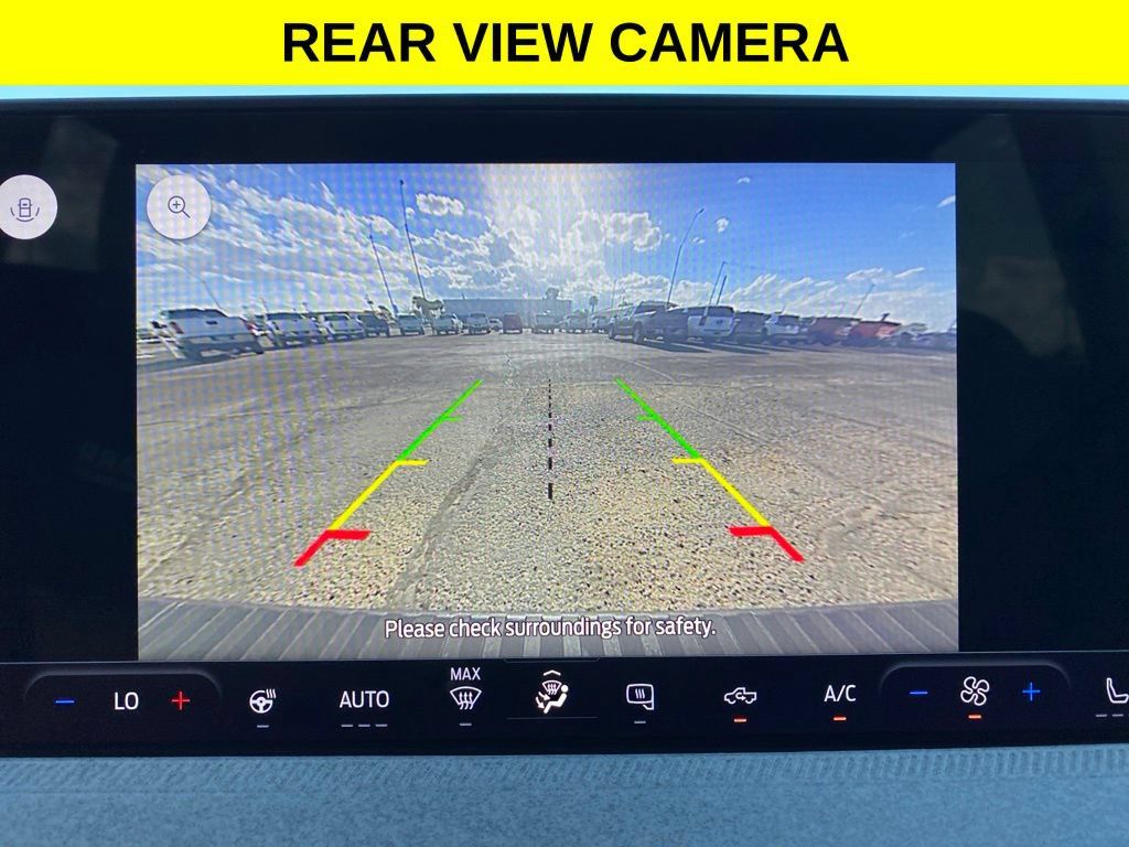 Used 2025 Ford Maverick XLT w/ XLT Luxury Package FWD image 10