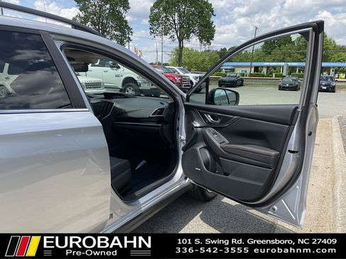 Used 2019 Subaru Crosstrek 2.0i Limited w/ Moonroof Package w/Navigation image 22