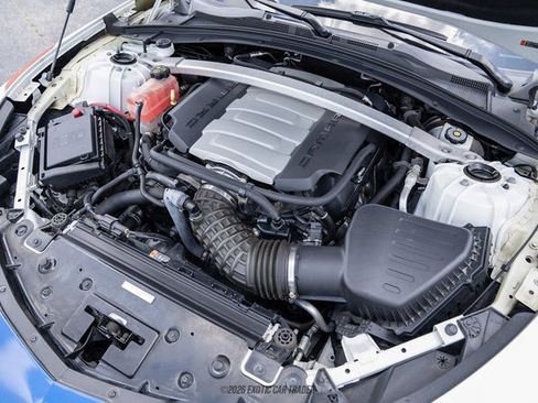 Used 2017 Chevrolet Camaro SS RWD image 28