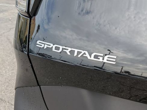 Certified 2024 Kia Sportage X-Line w/ X-Line Premium Package AWD/4WD image 13