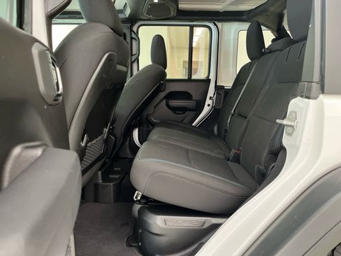 Used 2025 Jeep Wrangler Unlimited Rubicon 4xe w/ Safety Group image 13