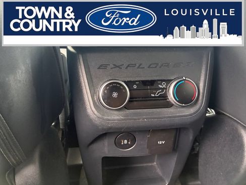Used 2025 Ford Explorer ST-Line w/ ST-Line Street Pack AWD/4WD image 21