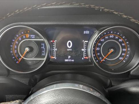 Used 2023 Jeep Gladiator Overland image 27