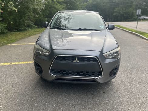 Used 2015 Mitsubishi Outlander Sport ES image 1
