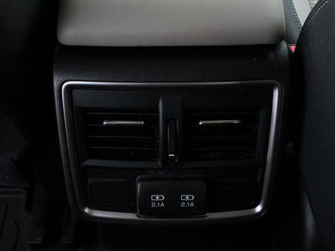 Used 2019 Subaru Forester Premium image 13