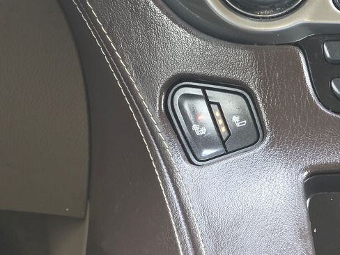 Used 2016 Chevrolet Tahoe LT AWD/4WD image 16