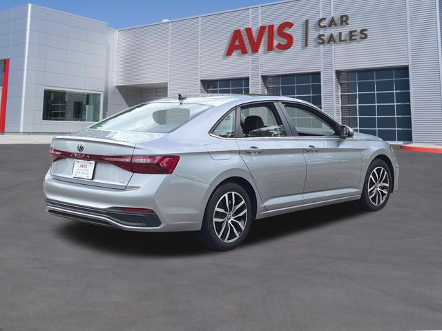 Used 2025 Volkswagen Jetta SE FWD image 6