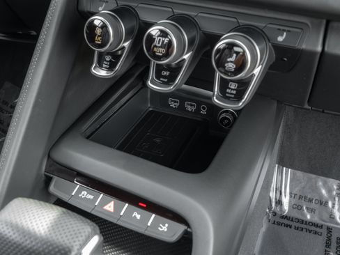 Certified 2023 Audi R8 V10 performance w/ Premium Package RWD image 19
