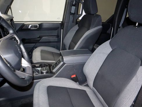 Certified 2025 Ford Bronco Big Bend image 23