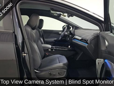 Used 2023 Volkswagen ID.4 Pro S Plus image 6