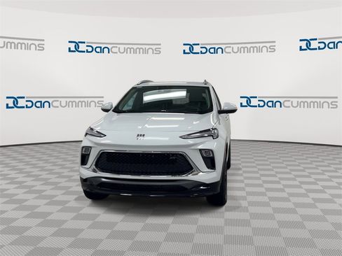 Certified 2025 Buick Encore GX Sport Touring w/ Comfort Package image 3