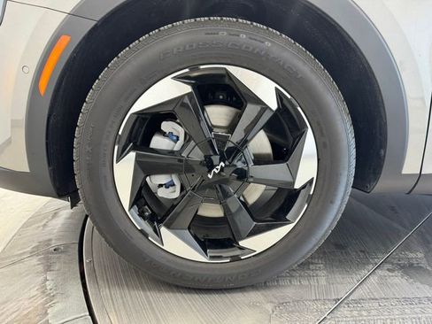 Used 2025 Kia Sorento SX Prestige image 10