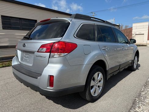 Used 2012 Subaru Outback 2.5i Limited image 3
