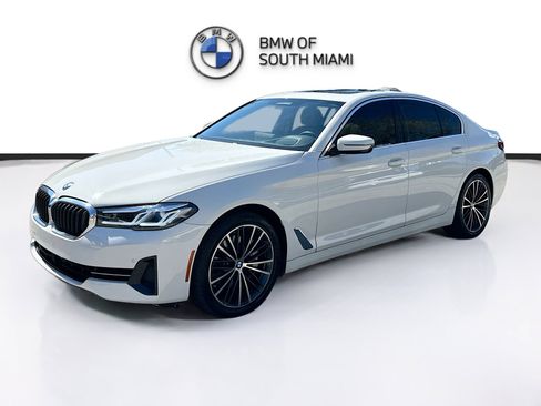 Certified 2023 BMW 540i w/ Premium Package image 3