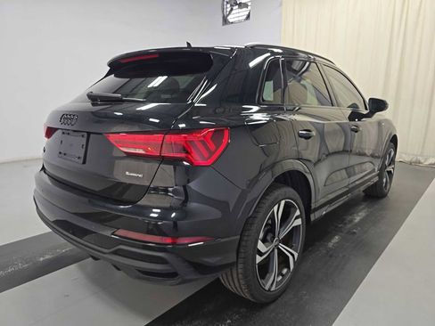 Used 2023 Audi Q3 2.0T Premium Plus w/ Premium Plus Package AWD/4WD image 4