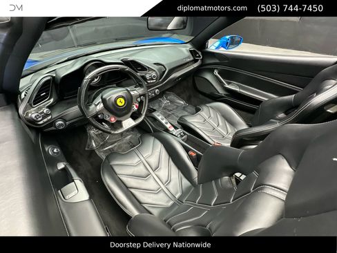 Used 2016 Ferrari 488 Spider image 18