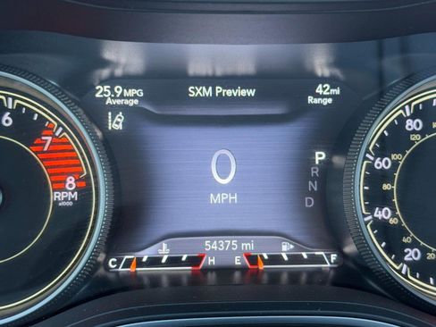 Used 2021 Jeep Cherokee Latitude Lux w/ Comfort/Convenience Group FWD image 21