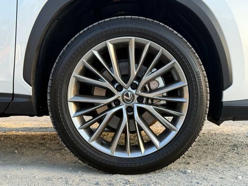 Certified 2025 Lexus NX 350 AWD w/ Accessory Package (2T) image 5