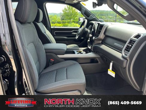 New 2026 RAM 1500 Big Horn AWD/4WD image 25